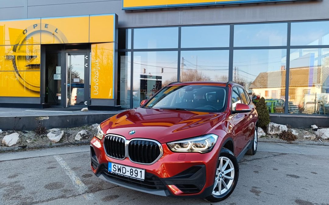 BMW X1 sDrive20i DKG ÁFÁS! Magyarországi! Első tulajdonostól! Végig szervizelt!