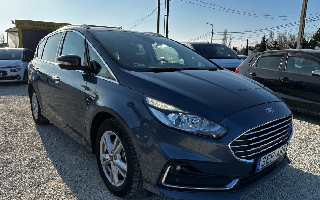 FORD S-MAX 2.0 EcoBlue Titanium (Automata) ÁFÁS! 1 ÉV GARANCIÁVAL! 1.TULAJDONOSTÓL! VÉGIG SZERVIZELT! MAGYARORSZÁGI!