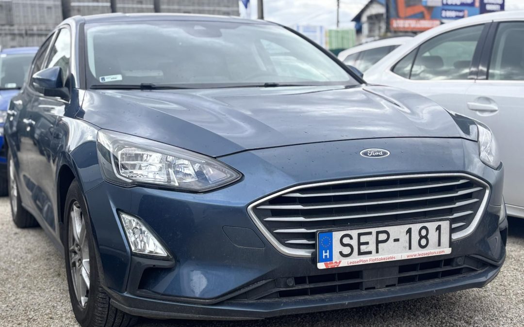 FORD FOCUS 1.0 EcoBoost Business Magyarországi!Végig Szervizelt!1.Tulajdonostól! 1 Év Garanciával!Gyári Fényezés!