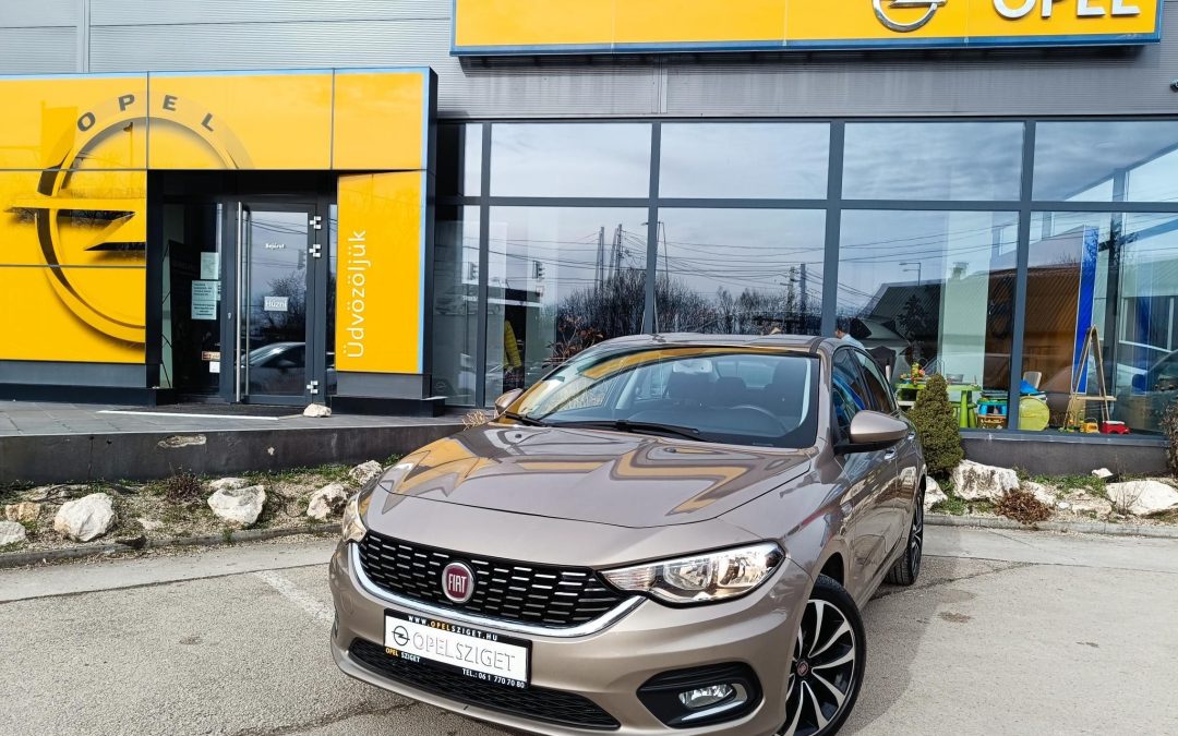 FIAT TIPO 1.4 16V Lounge Magyarországi! 1. tulajdonostól! Navigáció! Garanciával!