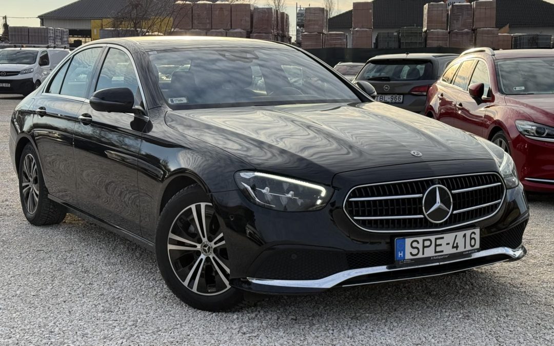 MERCEDES-BENZ E 220 d 9G-TRONIC ÁFÁS! Magyarországi! Első tulajdonostól! Végig szervizelt!