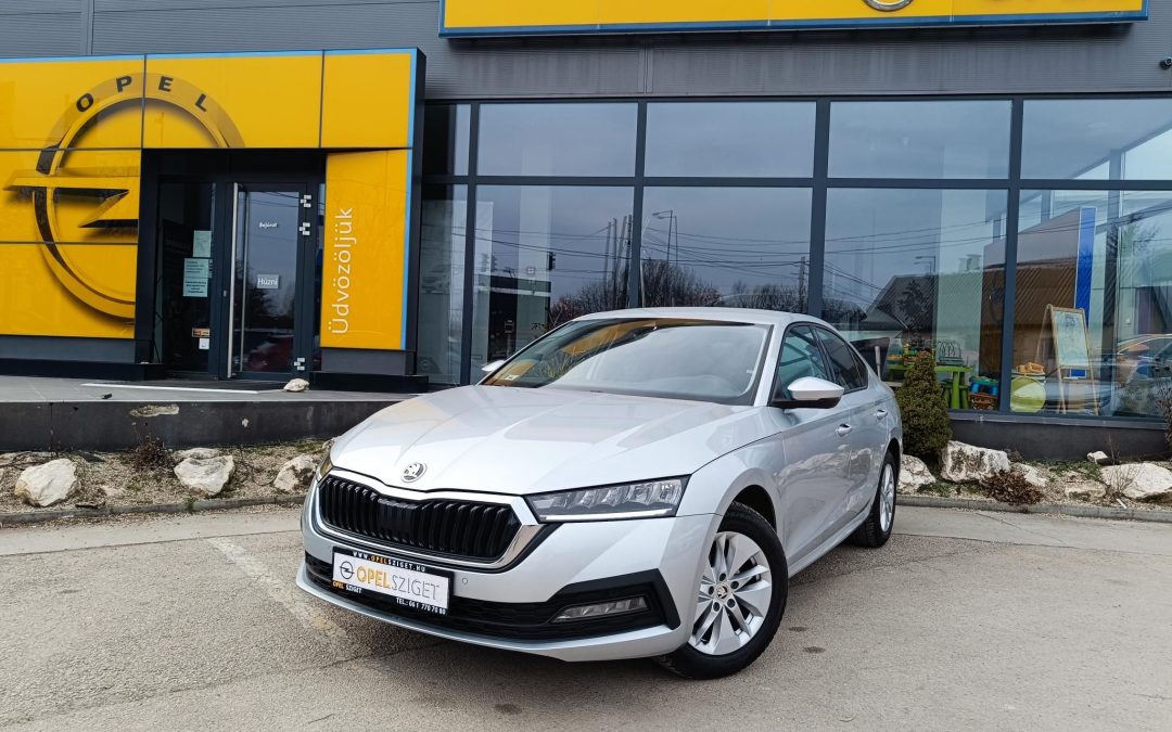 SKODA OCTAVIA 2.0 TDI SCR Ambition Magyarországi! Végig Szervizelt! 1.Tulajdonostól!Gyári Fényezés! 1 Év Garancia!