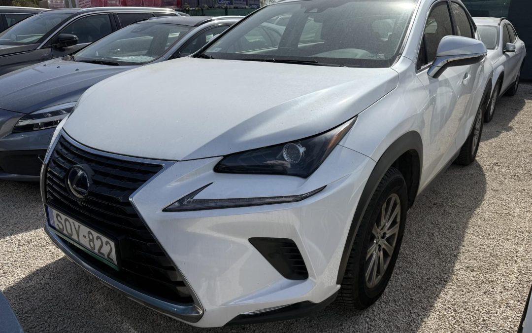 LEXUS NX 300h Elegance Safety CVT ÁFÁS! Magyarországi! 1. tulajdonostól! Végig szervizelt!