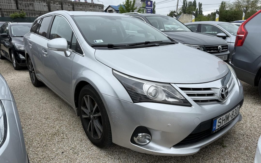 TOYOTA AVENSIS Wagon 2.2 DCAT Executive (Automata) Magas felszereltség!