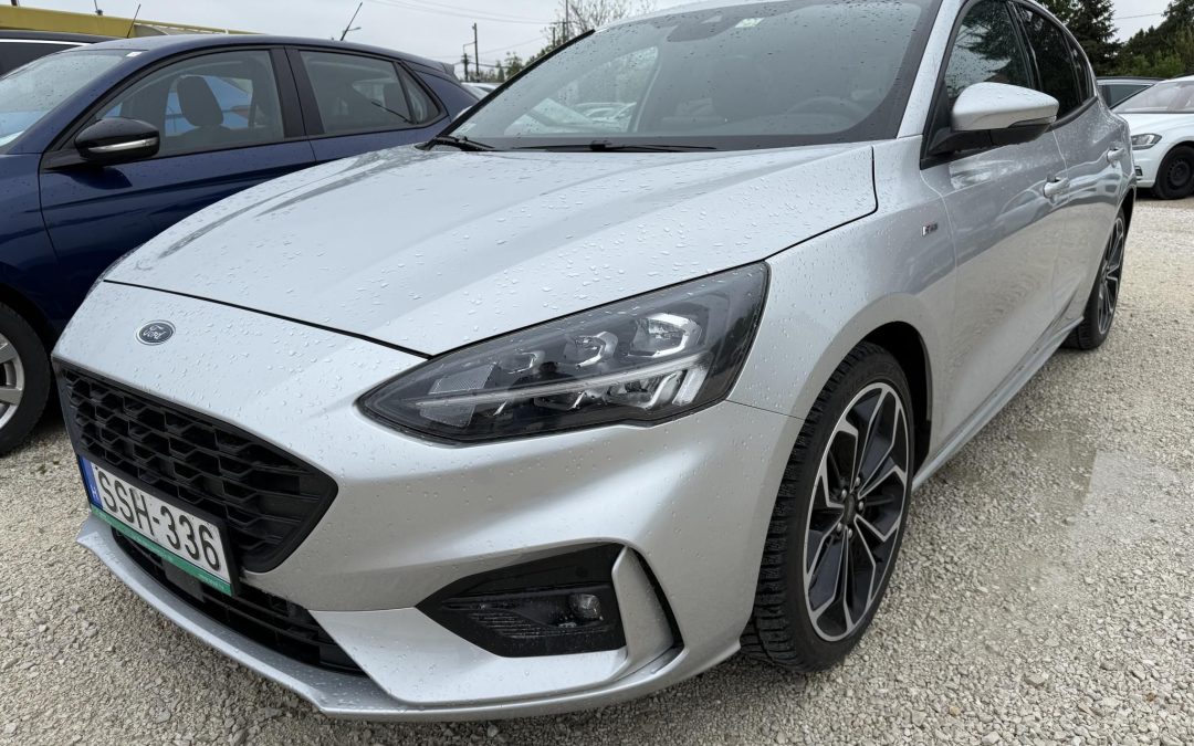 FORD FOCUS 1.5 EcoBlue ST-Line ÁFÁS! Magyarországi! 1. tulajdonostól! Végig szervizelt!