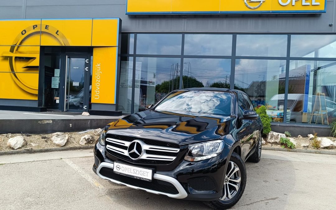MERCEDES-BENZ GLC 220 d 4Matic 9G-TRONIC ÁFÁS! Magyarországi! 1. tulajdonostól! Végig szervizelt! 1 év garanciával!