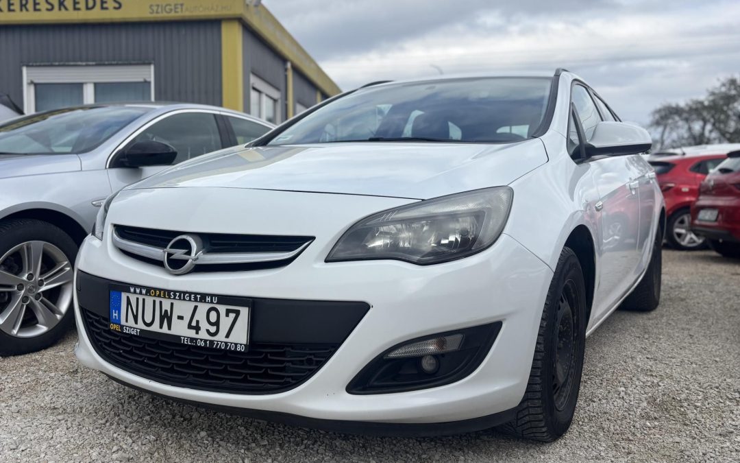 OPEL ASTRA J 1.6 CDTI Start-Stop Enjoy Friss Olajcsere!Vonóhorog! 124.000 KM!1 Év Garanciával!