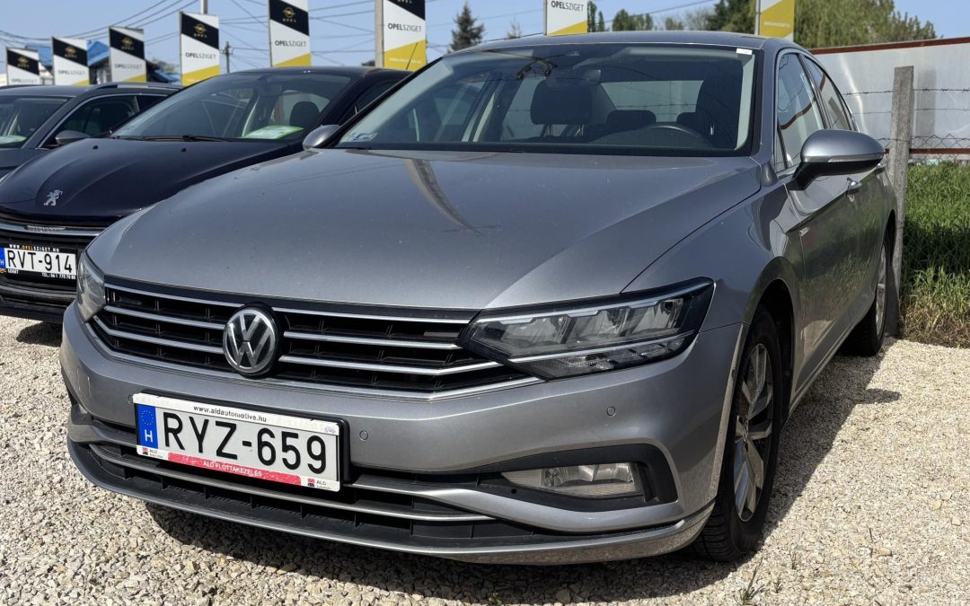 VOLKSWAGEN PASSAT VIII 2.0 TDI SCR Business DSG ÁFÁS! Magyarországi!1.Tulajdonostól!Végig szervizelt!1Év Garanciával!