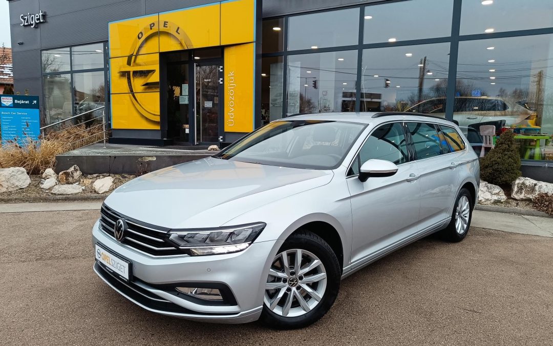 VOLKSWAGEN PASSAT Variant 2.0 TDI SCR Business DSG ÁFÁS! 1 ÉV GARANCIÁVAL! MAGYARORSZÁGI! VÉGIG SZERVIZELT! 1.TULAJDONOSTÓL!