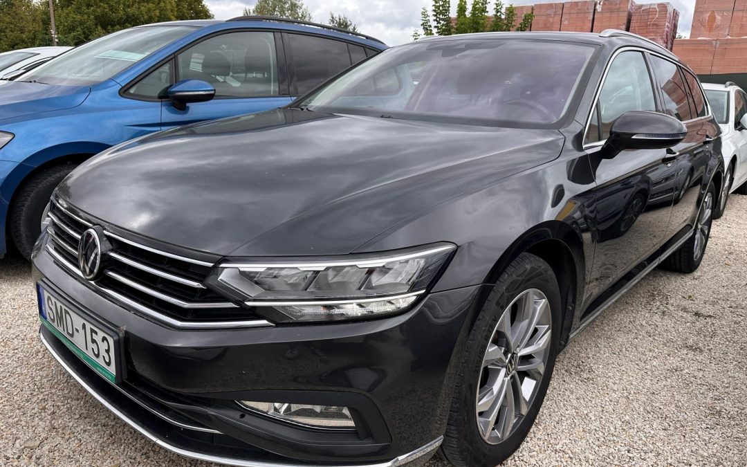 VOLKSWAGEN PASSAT Variant 2.0 TDI SCR Elegance 4Motion DSG ÁFÁS! 1.TULAJDONOSTÓL! MAGYARORSZÁGI! VÉGIG SZERVIZELT! 1 ÉV GARANCIÁVAL!