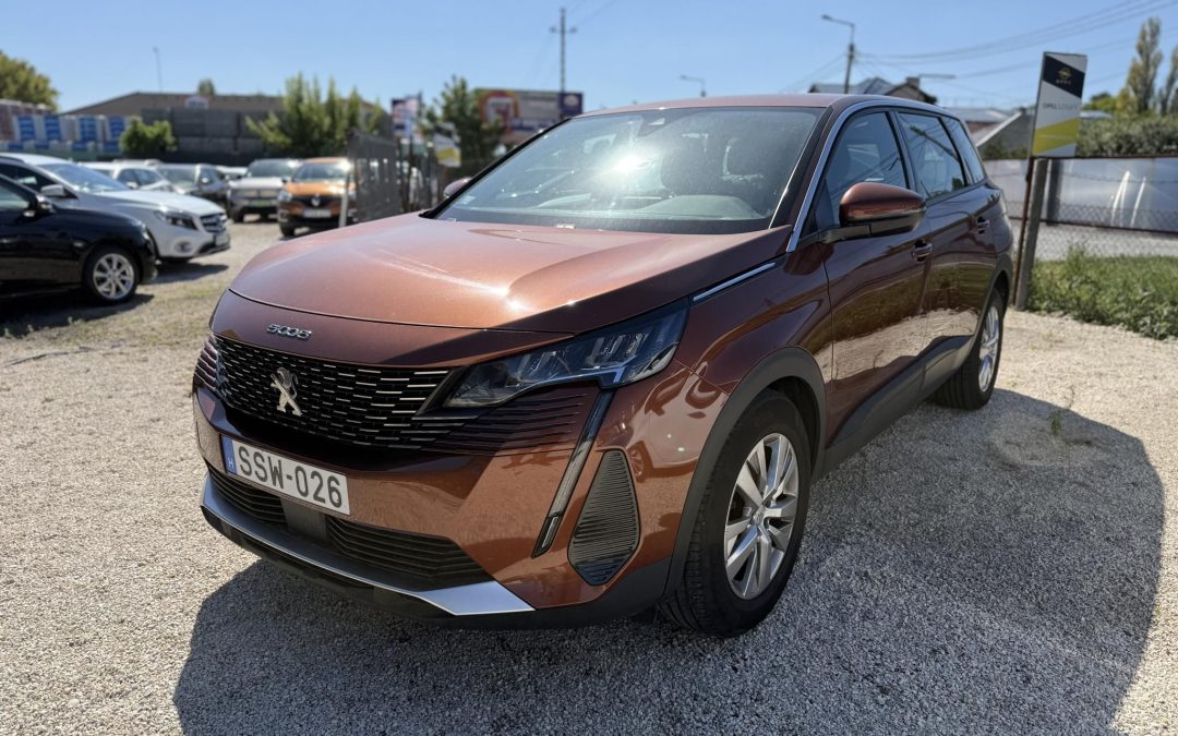 PEUGEOT 5008 1.2 PureTech Active S&S (7 személyes ) EURO6.3 ÁFÁS! Magyarországi!1.tulajdonostól! Végig szervizelt!1Év Garancia!Gyári Fény!