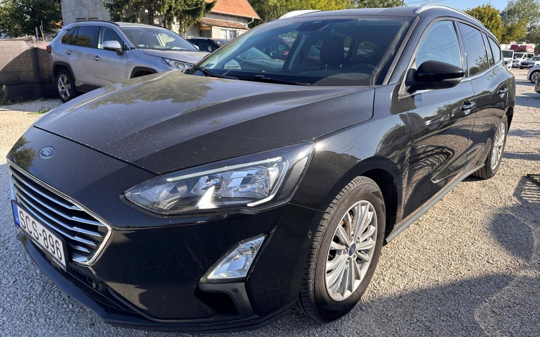 FORD FOCUS 1.5 EcoBoost Titanium 1.TULAJDONOSTÓL! ÁFÁS! MAGYARORSZÁGI! VÉGIG SZERVIZELT!