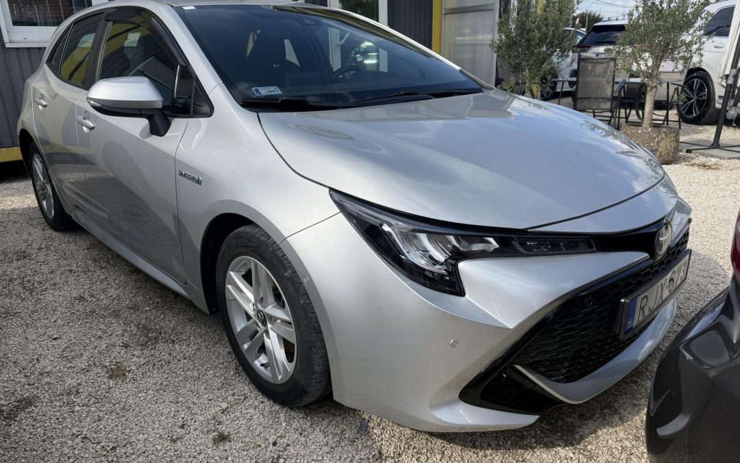 TOYOTA COROLLA 1.8 Hybrid Comfort Style e-CVT ÁFÁS! Magyarországi! Első tulajdonostól! Végig szervizelt!