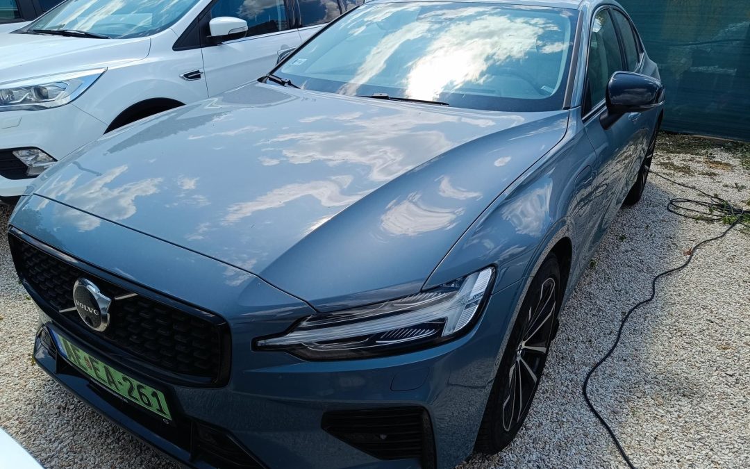VOLVO S60 2.0 [T8] Recharge Ultimate Dark AWD Geartronic ÁFÁS! Magyarországi! Első tulajdonostól! Végig szervizelt!
