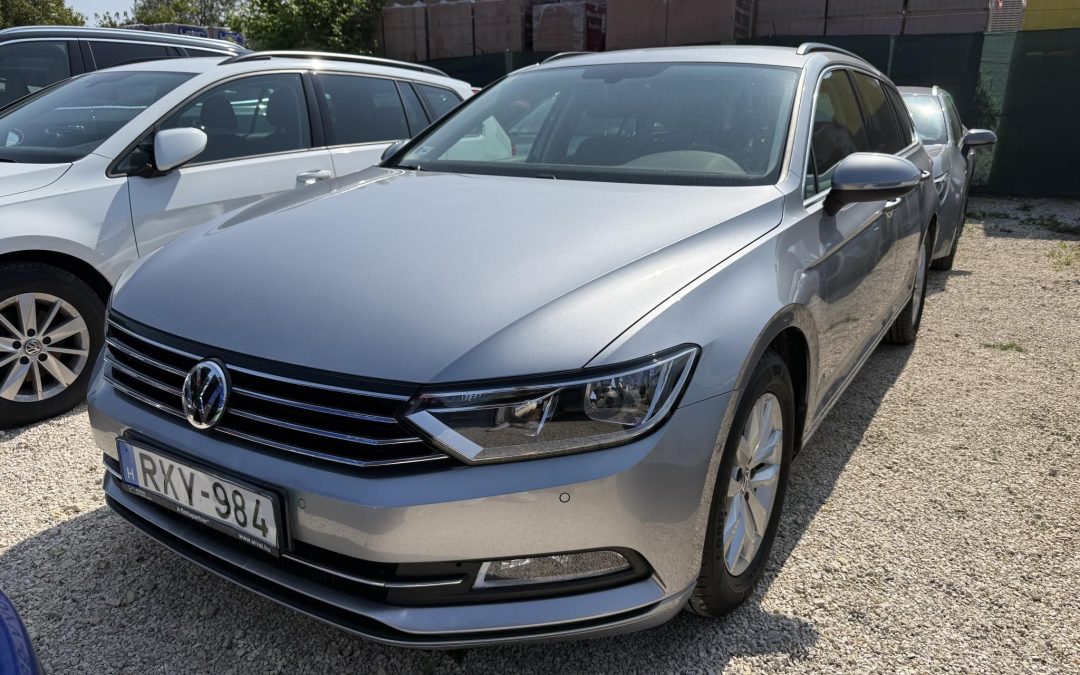 VOLKSWAGEN PASSAT VIII Variant 2.0 TDI BMT SCR Comfortline ÁFÁS! Magyarországi! 1.Tulajdonostól!1 Év Garancia!Gyári Fény!
