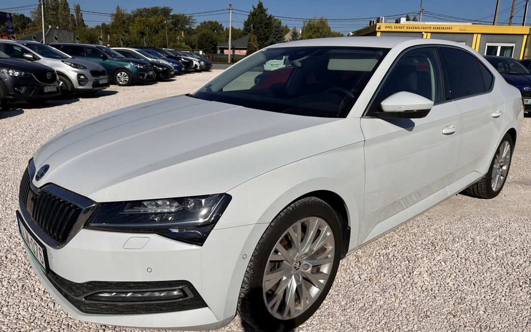 SKODA SUPERB 2.0 TDI SCR Style DSG LED MÁTRIX! MEMORIÁS ÜLÉS! TÁVOLSÁGTARTÓ! ÁLLÓFŰTÉS! MAGYARORSZÁGI!