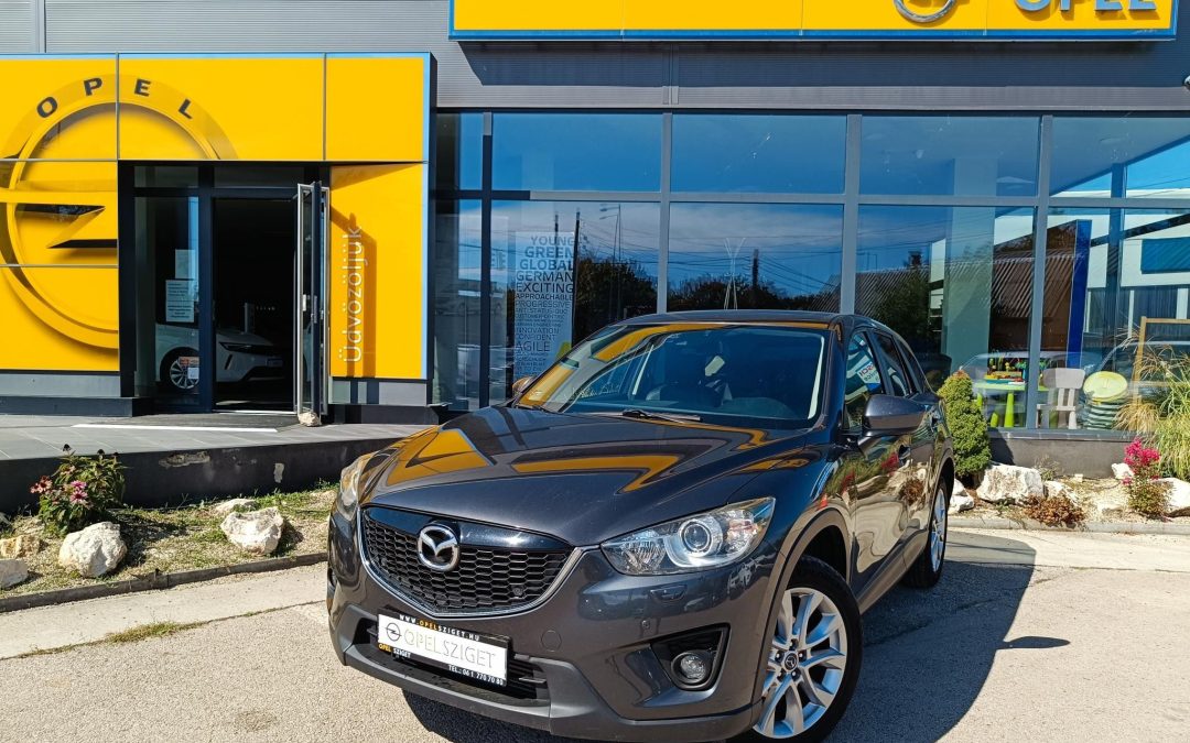 MAZDA CX-5 2.2 CD Revolution 4WD (Automata) 1 ÉV GARANCIÁVAL! VONÓHOROG! NAPFÉNYTETŐ! KANYARKÖVETŐ BI-XENON FÉNYSZÓRÓ! BOSE