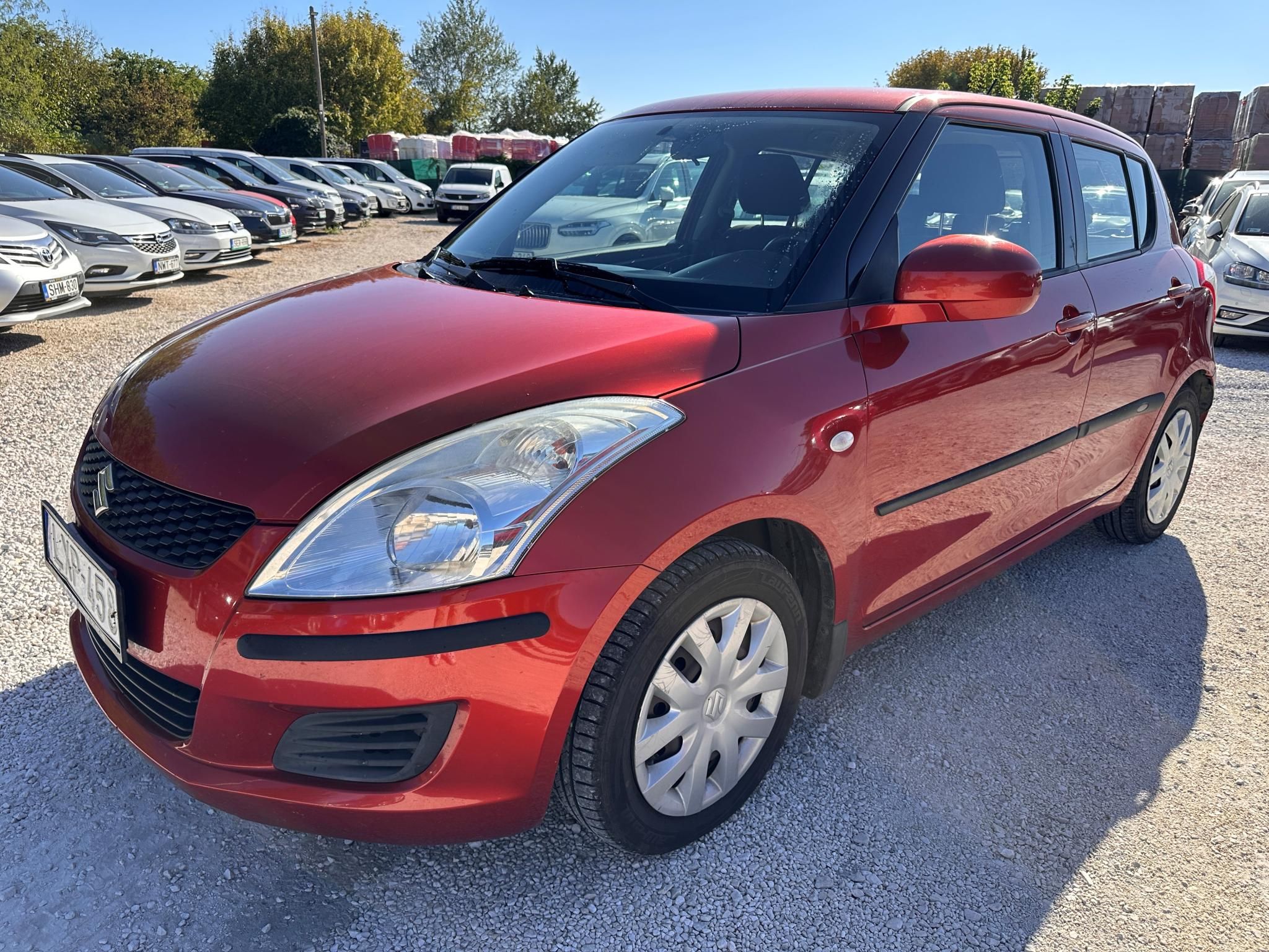 b2af4f9628c1a5a71da5fee805d042e788372feeecfbc4612fc1e8ad91ff14db