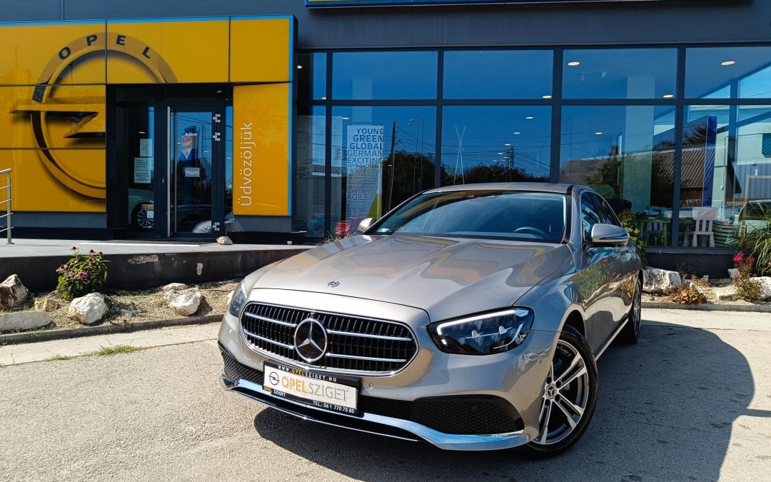 MERCEDES-BENZ E-OSZTÁLY E 220 d T 9G-TRONIC Mild hybrid drive ÁFÁS! Magyarországi!1.Tulajdonostól! Végig szervizelt!Gyári Garanciális!