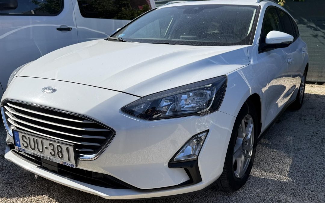 FORD FOCUS 1.5 EcoBlue Business ÁFÁS! Magyarországi!1.Tulajdonostól! Végig szervizelt!Gyári Fényezés!