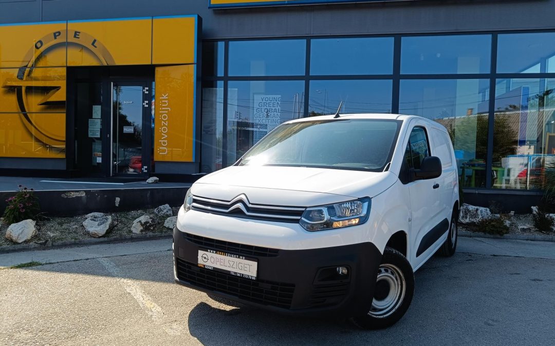 CITROEN BERLINGO 1.5 BlueHDi 100 Club M (3 személyes ) ÁFÁS! Magyarországi!1.tulajdonostól! Végig szervizelt!1 Év Garanciával!