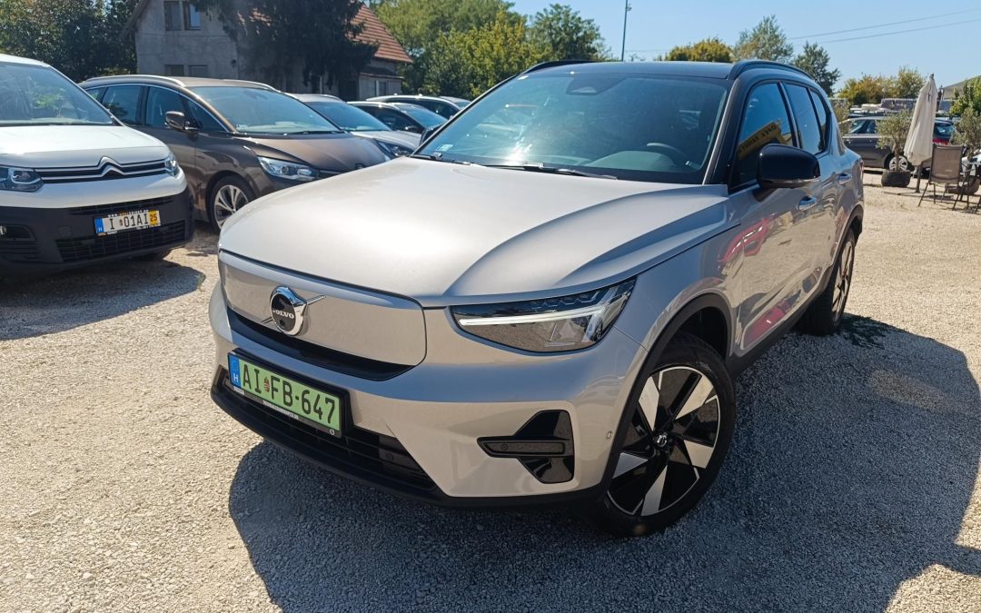 VOLVO EX40 Single Motor Essential ÁFÁS!Magyarországi!1.TulajdonostólGyári Garancia 2027!Gyári Fényezés!11.000KM!