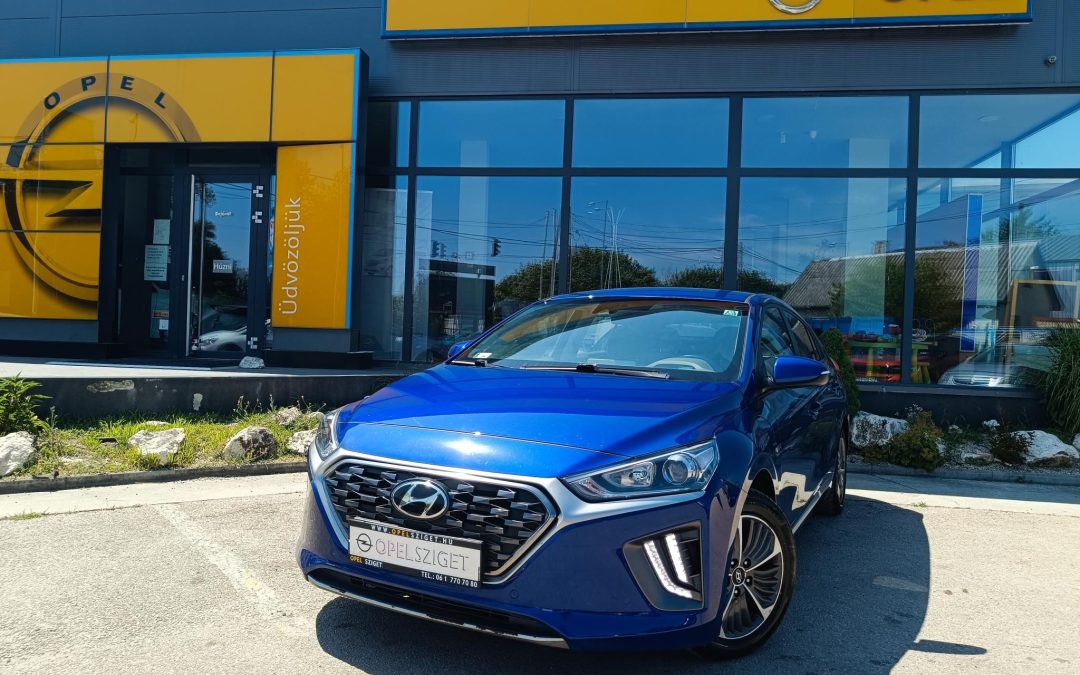 HYUNDAI IONIQ plug-in 1.6 GDi Comfort DCT 1 ÉV GARANCIÁVAL! VÉGIG SZERVIZELT! MAGYARORSZÁGI! 1.TULAJDONOSTÓL!