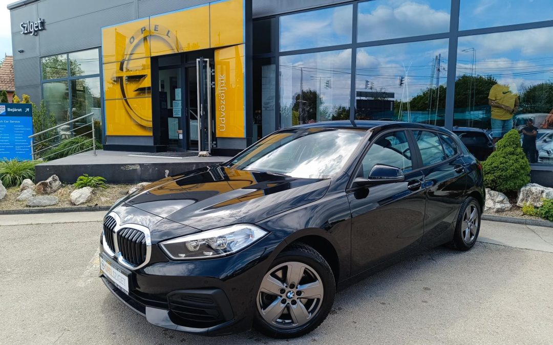 BMW 118i Sport ÁFÁS! Magyarországi! Első tulajdonostól! Végig szervizelt! 1 év garanciával!