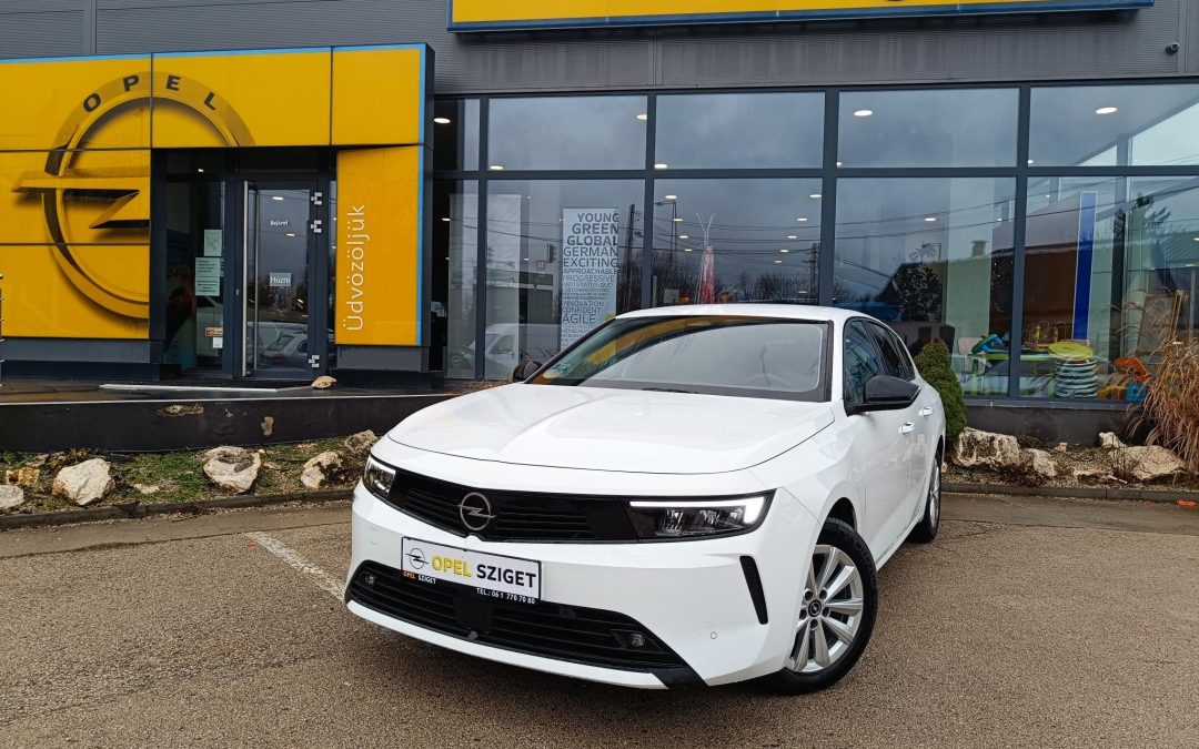 OPEL ASTRA L Sports Tourer 1.2 T Edition (Automata) Magyarországi! 1.Tulajdonostól! Gyári Garanciális! Gyári Fényezés! 27.000 KM!