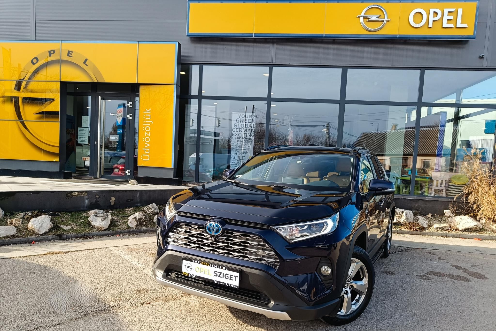 bbd88e86f8feee0d19bdcf42c36aa9f8687bb19ebece2a51b8b8bf6ab7f8ea92