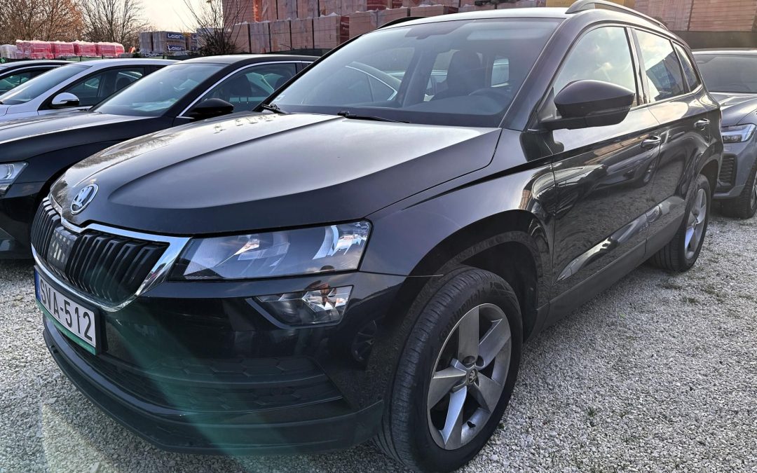 SKODA KAROQ 2.0 TDI SCR Style DSG 1.ÉV GARANCIÁVAL! 1.TULAJDONOSTÓL! VÉGIG SZERVIZELT! MAGYARORSZÁGI!