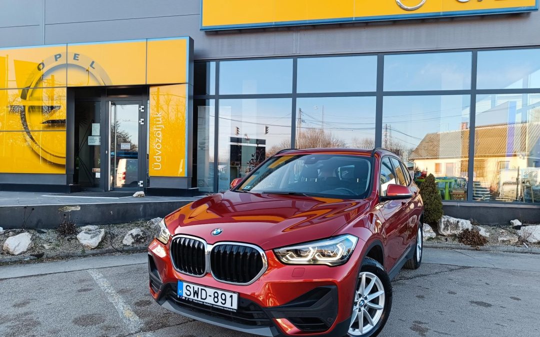 BMW X1 sDrive20i DKG ÁFÁS! 1 ÉV GARANCIÁVAL! Magyarországi! Első tulajdonostól! Végig szervizelt!