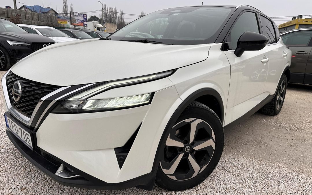 NISSAN QASHQAI 1.3 DIG-T Mild Hybrid N-Connecta X-Tronic PANORÁMATETŐ! VÉGIG SZERVIZELT! MAGYARORSZÁGI! 1.TULAJDONOSTÓL!