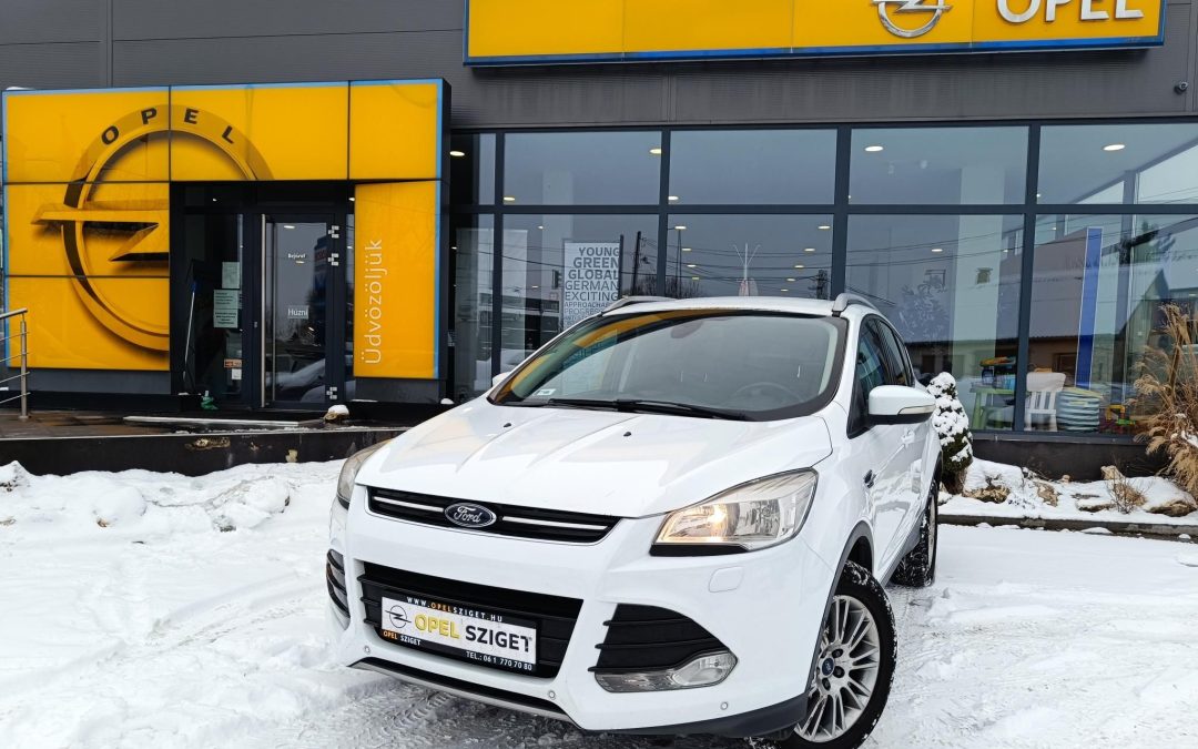 FORD KUGA 2.0 TDCi Titanium S 4WD 1 ÉV GARANCIA! VÉGIG VEZETETT SZERVIZKÖNYV! GPS! VONÓHOROG (2100 KG)