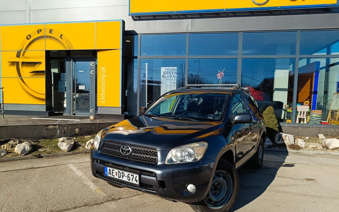TOYOTA RAV 4 Rav4 2.2 D-4D 4×4 Sol Plus VONÓHOROG!