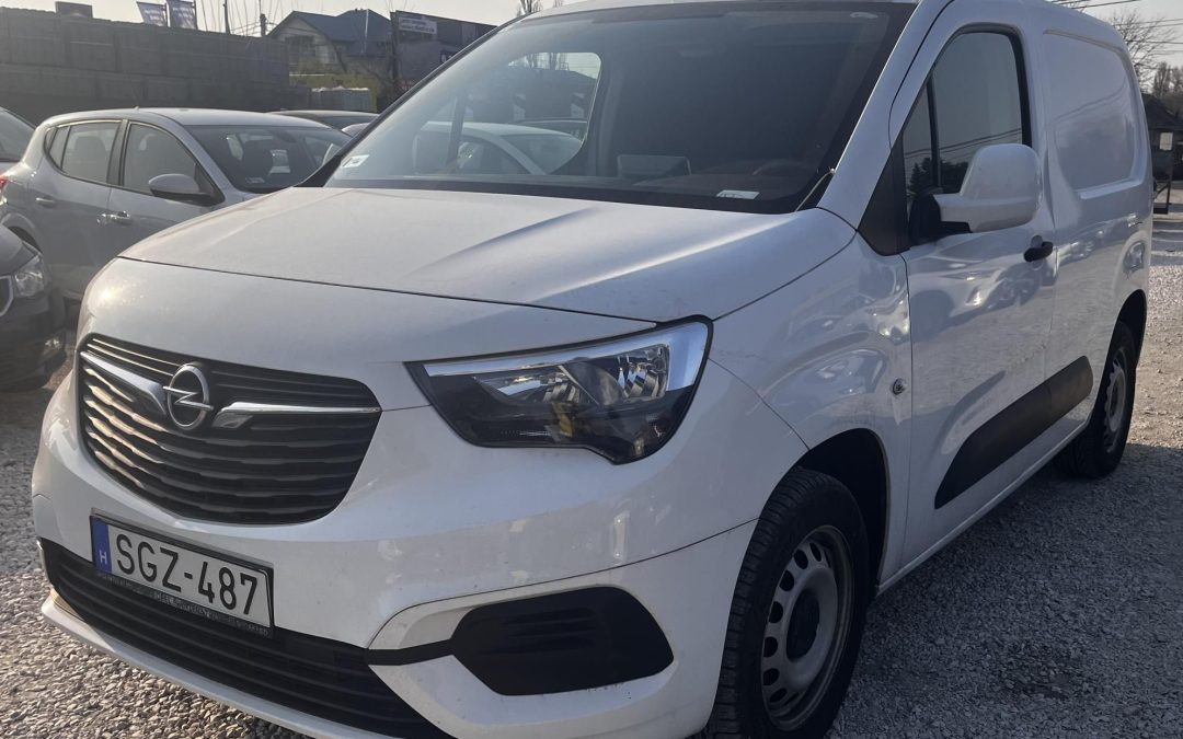 OPEL COMBO Cargo 1.5 DT L1H1 2.0t Cargo Edition ÁFÁS! Magyarországi!1.tulajdonostól! Végig szervizelt!1 Év Garanciával!