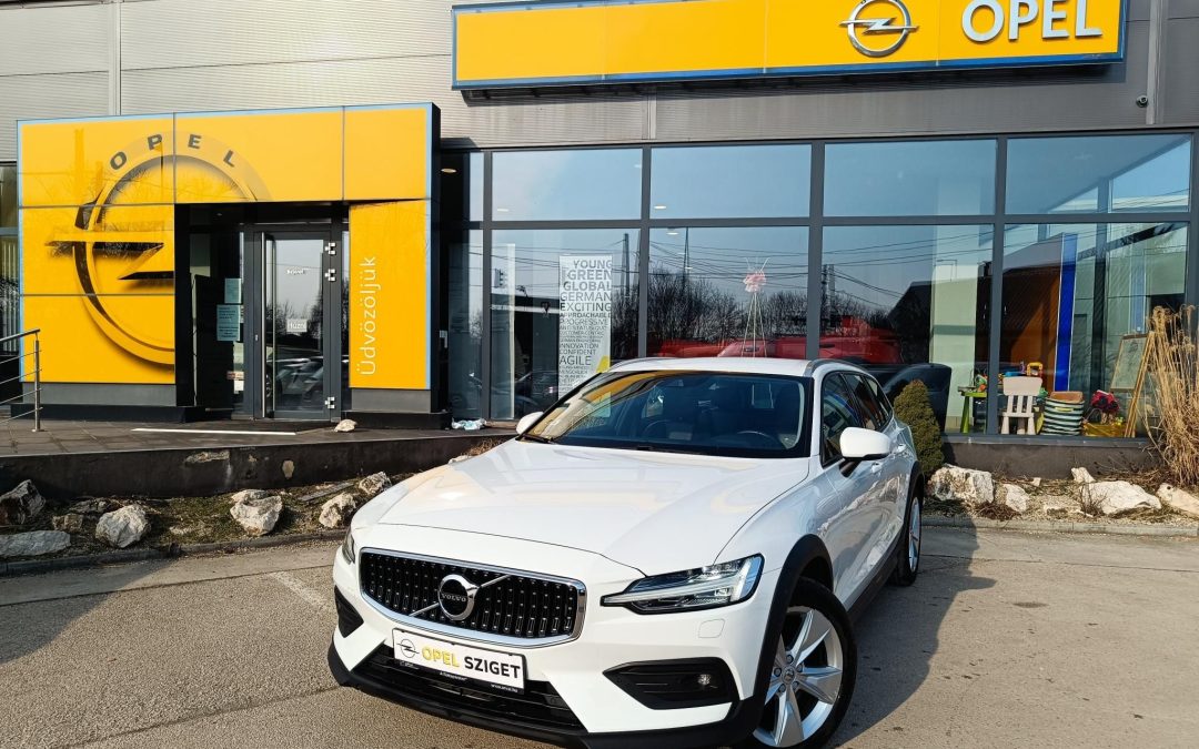VOLVO V60 2.0 D [D4] Cross Country AWD Geartronic 2025.04-BEN VEZÉRLÉS CSERÉLVE! MAGYARORSZÁGI! TÖRÉSMENTES! VÉGIG SZERVIZELT!