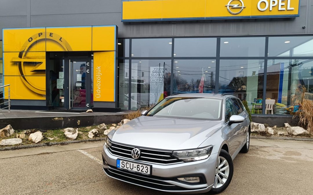 VOLKSWAGEN PASSAT VIII Variant 2.0 TDI SCR Business 1 ÉV GARANCIÁVAL! VÉGIG SZERVIZELT! MAGYARORSZÁGI! ÁFÁS!