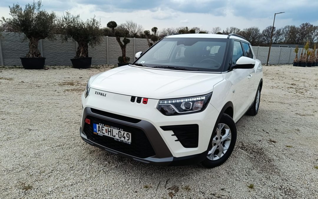 SSANGYONG TIVOLI Grand 1.5 GDi-T Style (Automata) GYÁRI GARANCIÁLIS! 15.000Km Futás! Első tulajdonostól!